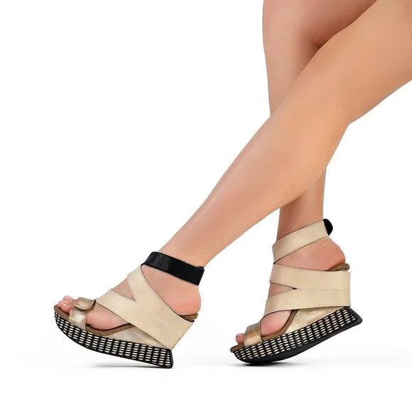 Raina - Cream flips to Black - Modzori 4 Way Reversible Sandal - Picture 12 of 14